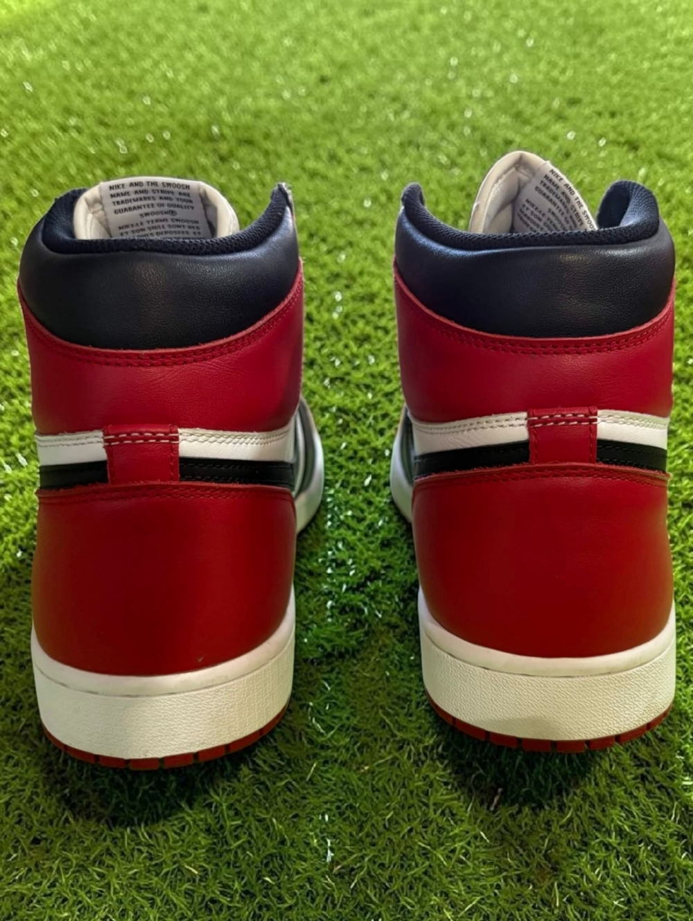 Air Jordan 1 Bred Toe Sz 12 Used StockX - Picture 5 of 6